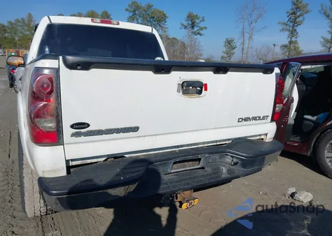 2005 Chevrolet Silverado 1500 Z71 from USA, damaged, VIN 2GCEK13T851317466